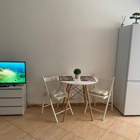 Studio Garsoniera 552 Bucharest Luaran gambar