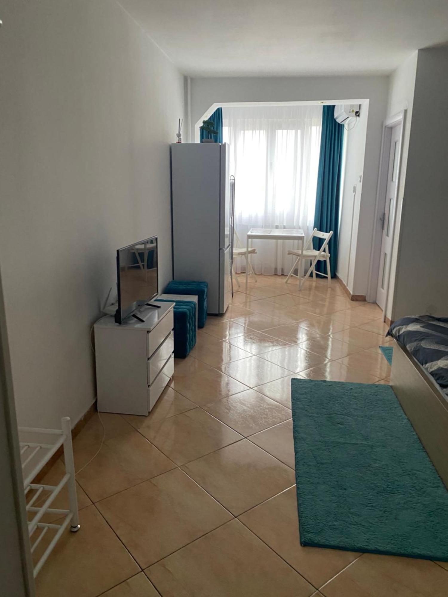 Studio Garsoniera 552 Bucharest Luaran gambar